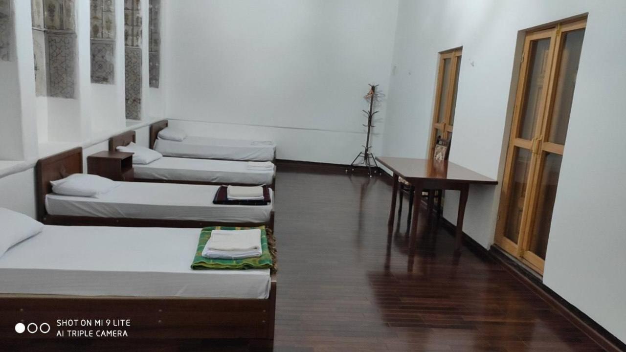 Sokin City Hotel Bukhara Esterno foto